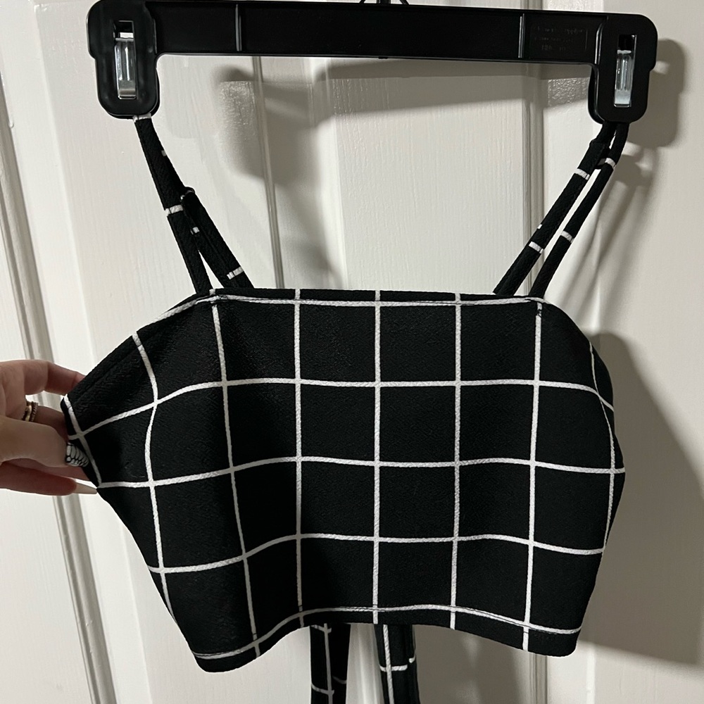 Sincere Sally tie top